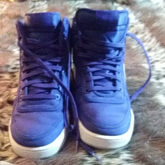 Nike high tops super cute, bright blue, gray, whit - Picture 2 of 5